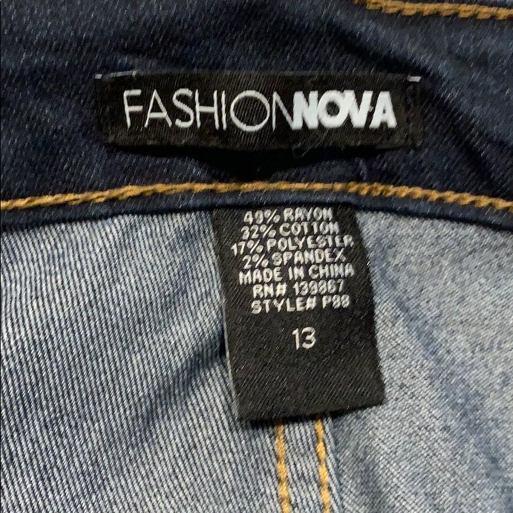🤩Fashion Nova- High waisted Skinny Jeans - Picture 3 of 4